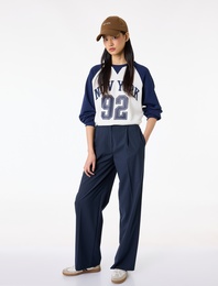 Rahat Kalıp Uzun Kollu Baskılı Bisiklet Yaka Sweatshirt