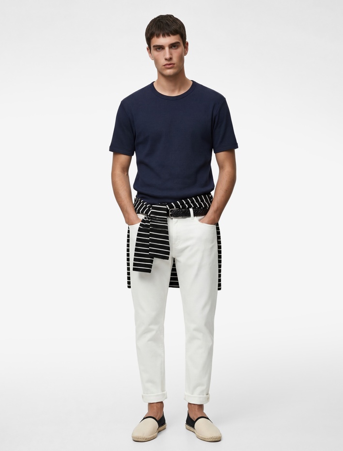  Kısa Kollu Bisiklet Yaka Pamuklu Slim Fit Tişört