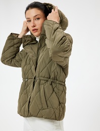 Kapitone Kapşonlu Mont Kalça Boy Cepli Fermuarlı Beli Lastikli