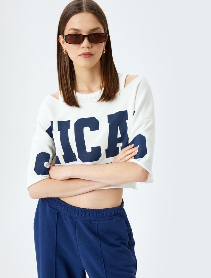  Kayık Yaka Crop Kısa Kollu Kolej Baskılı Rahat Kalıp Tişört