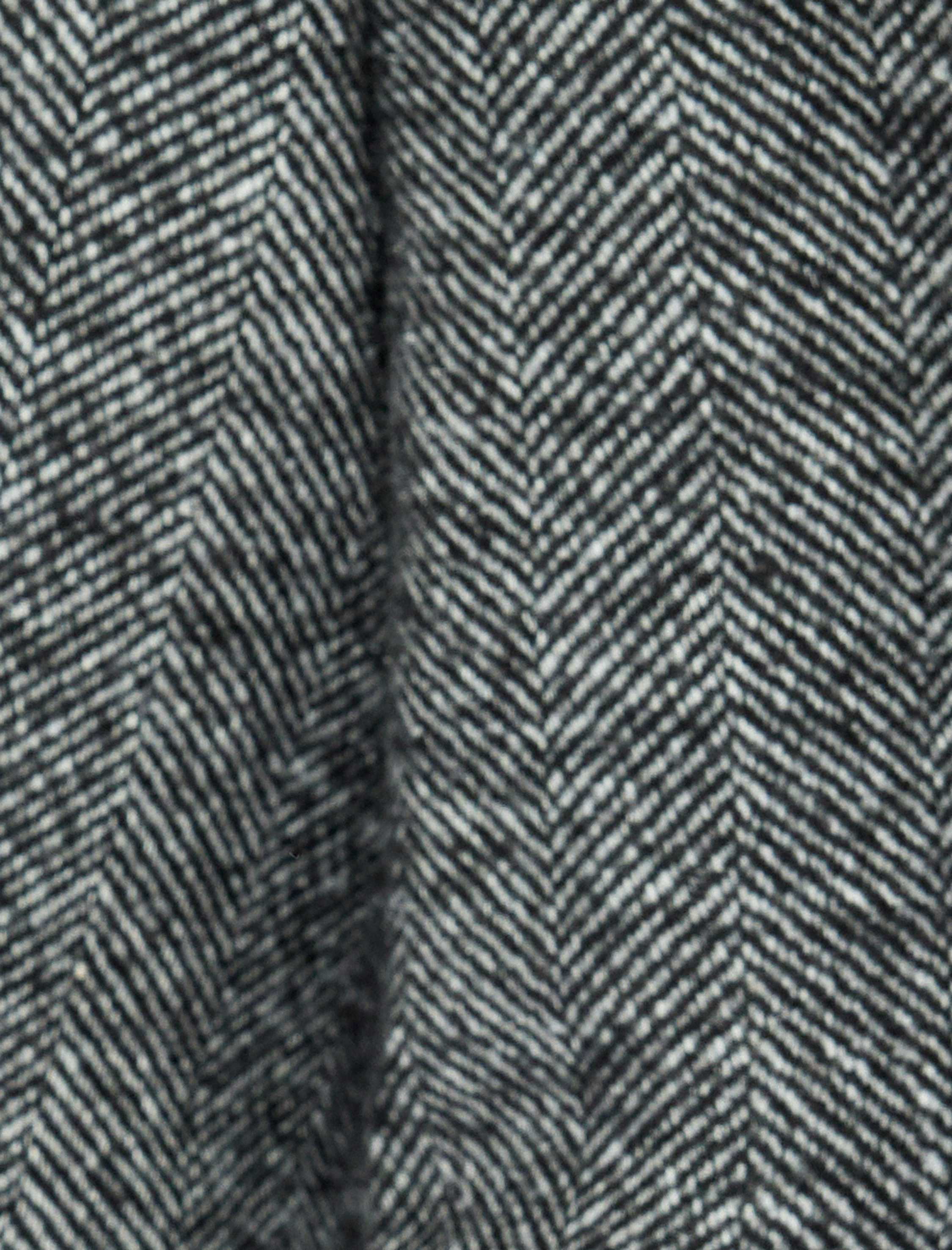   Koton X Şahika Ercümen - Cepli Balıksırtı Desenli Düğmeli Kruvaze Uzun Kaşe Kaban