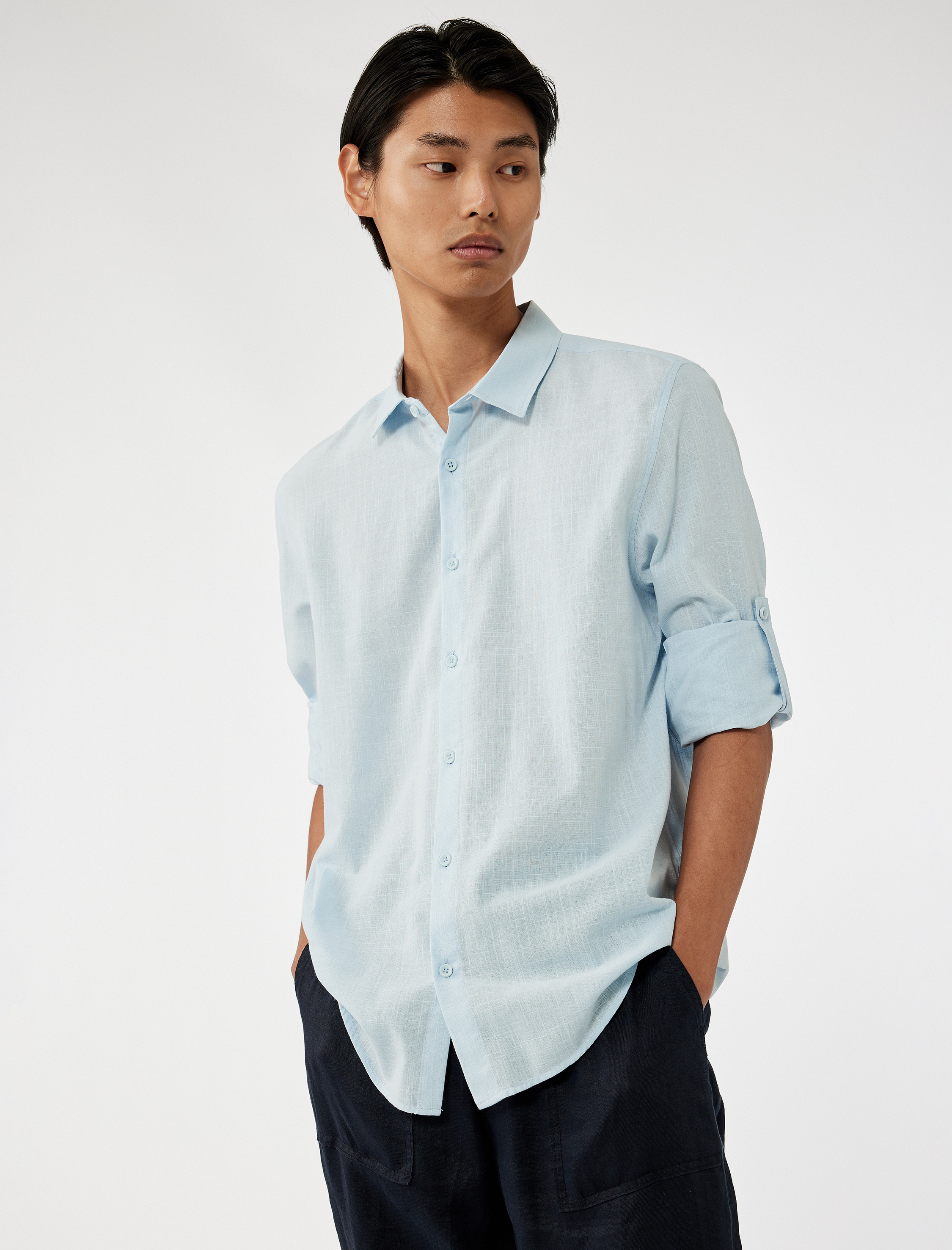   Uzun Kollu Pamuklu Regular Fit Kol Detaylı Klasik Gömlek