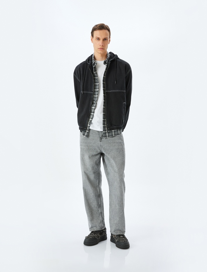  Pamuklu Cepli Dikiş Detaylı Fermuarlı Kapşonlu Kot Ceket