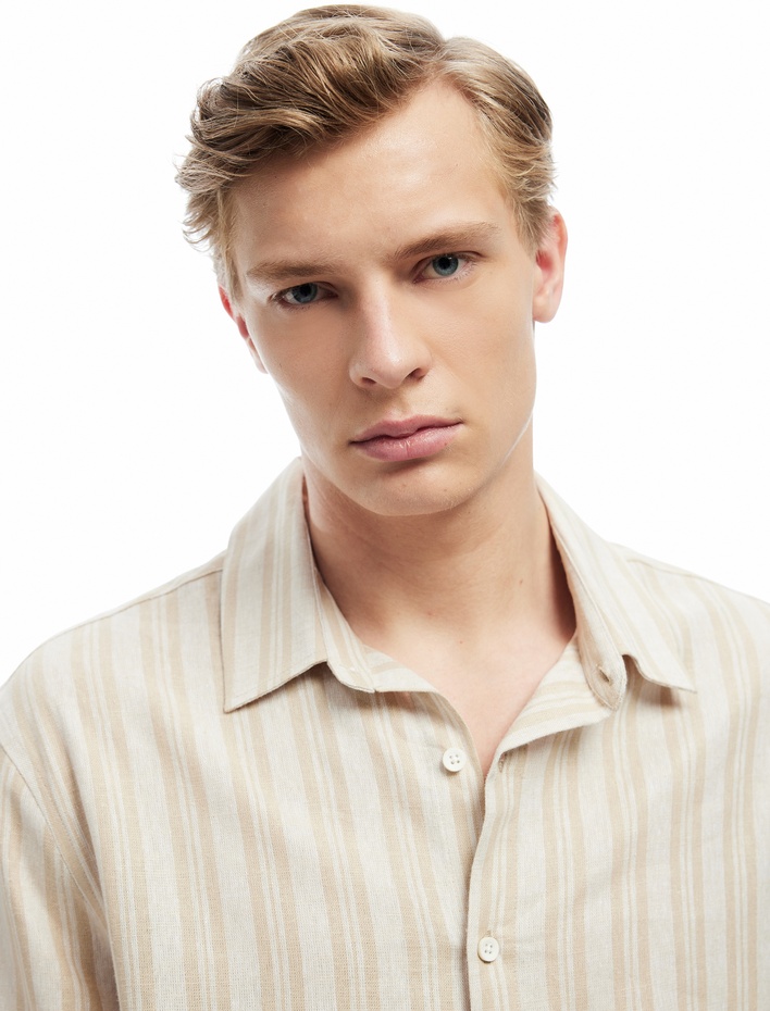  Kısa Kollu Regular Fit Çizgili Keten Karışımlı Gömlek