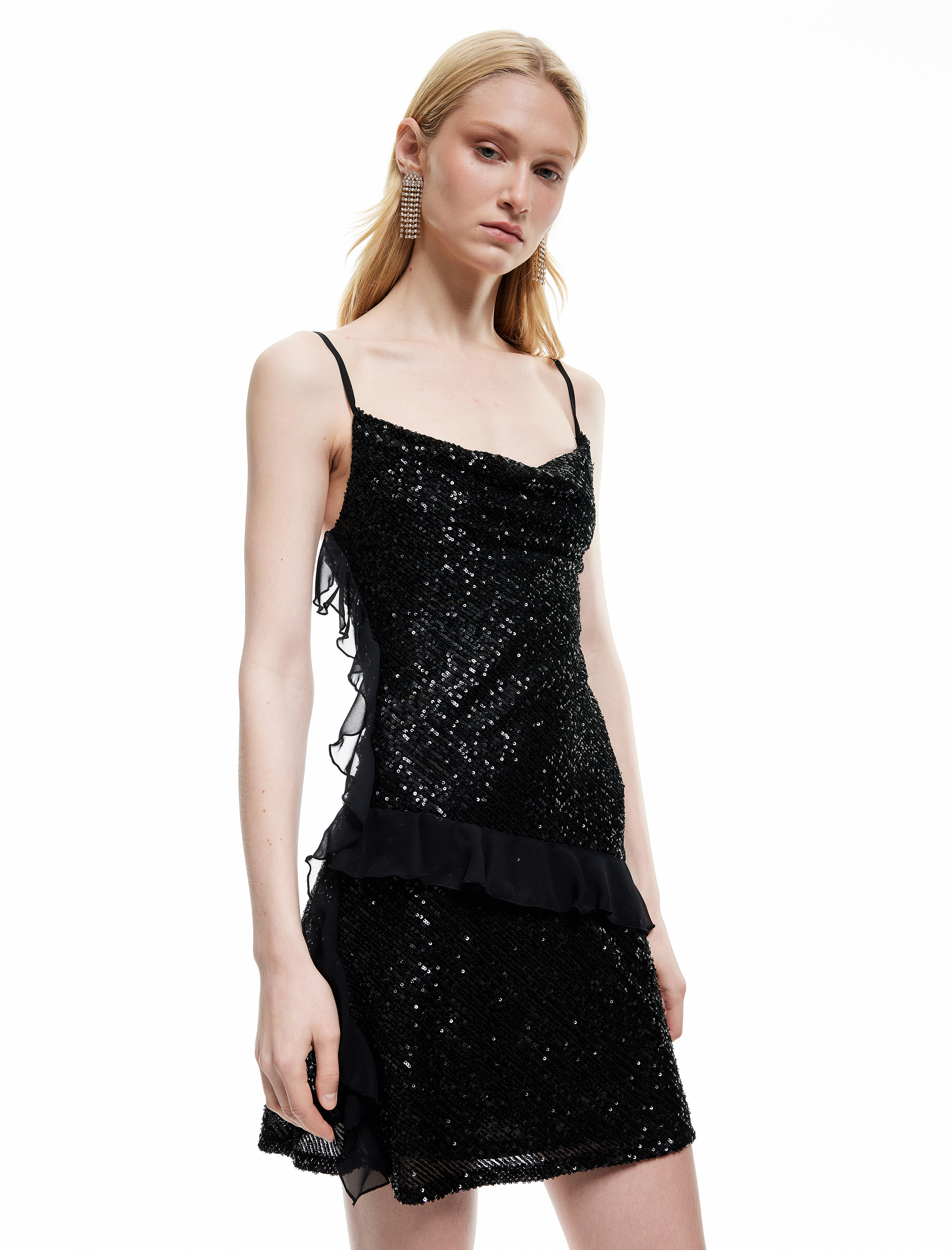   Pullu Payetli Askılı Degaje Yaka Tül Detaylı Mini Abiye Elbise