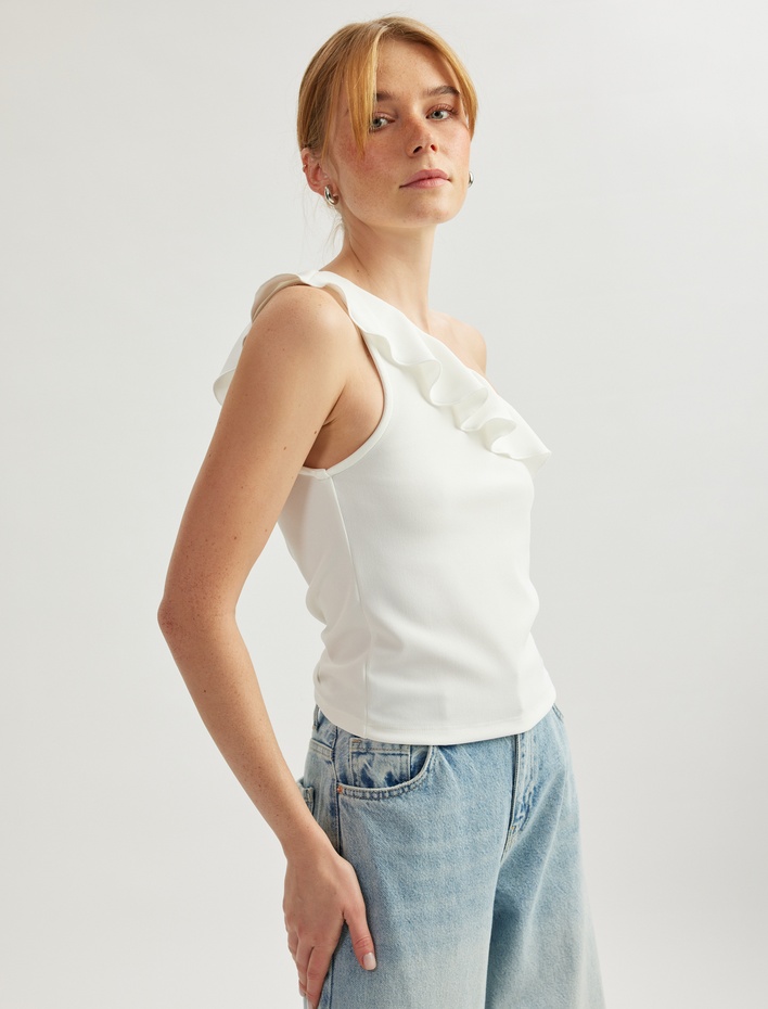  Fırfır Detaylı Kolsuz Tek Omuz Bluz