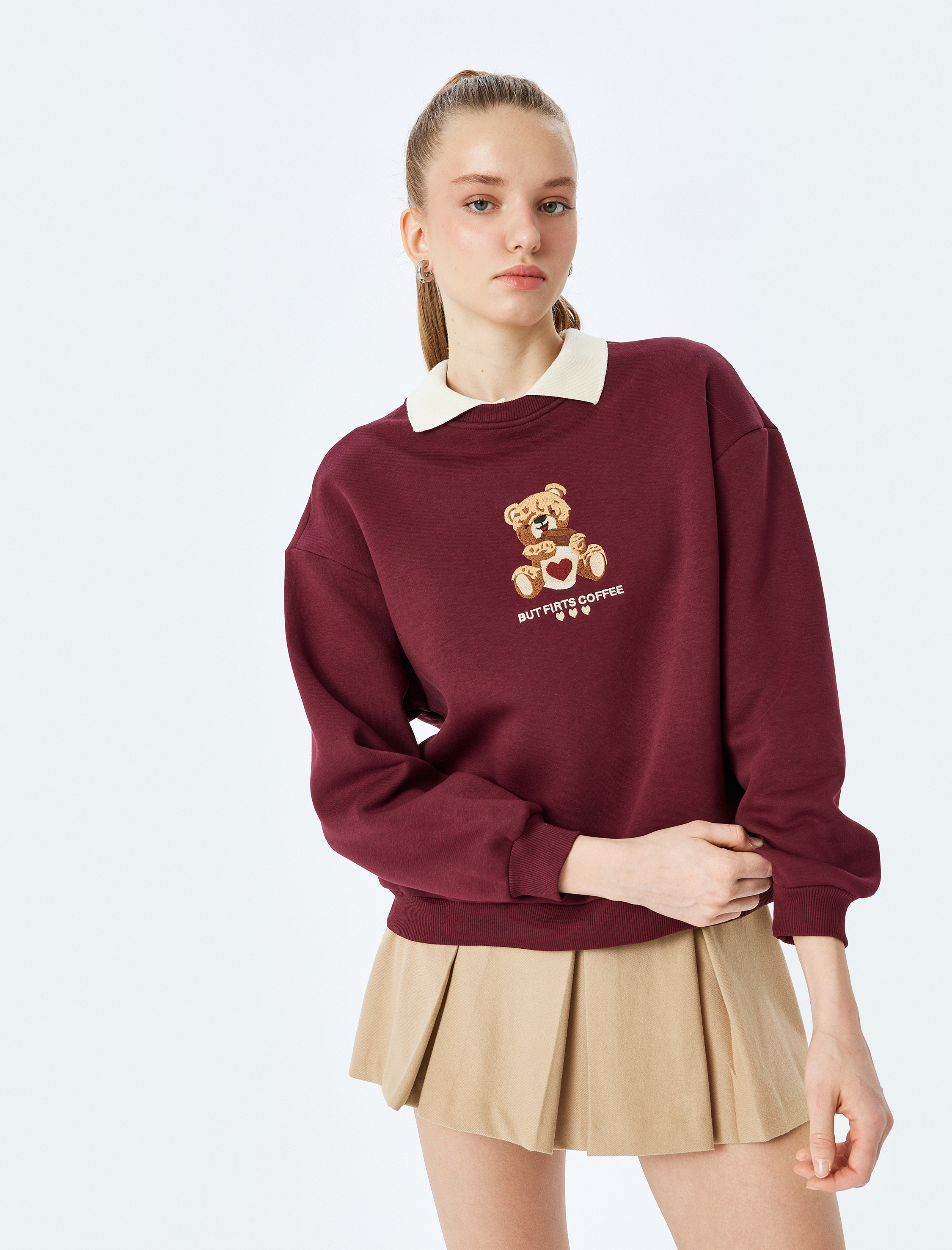   Şardonlu Ayı Nakışlı Uzun Kollu Bisiklet Yaka Oversize Sweatshirt