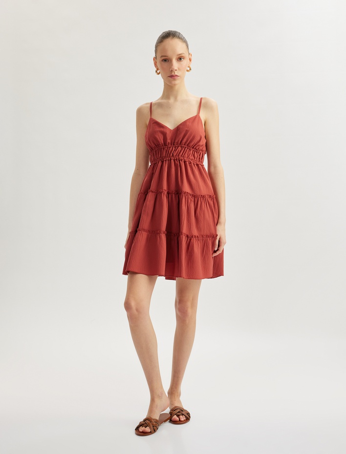  Askılı V Yaka Katlı Gipeli Volanlı Mini Elbise