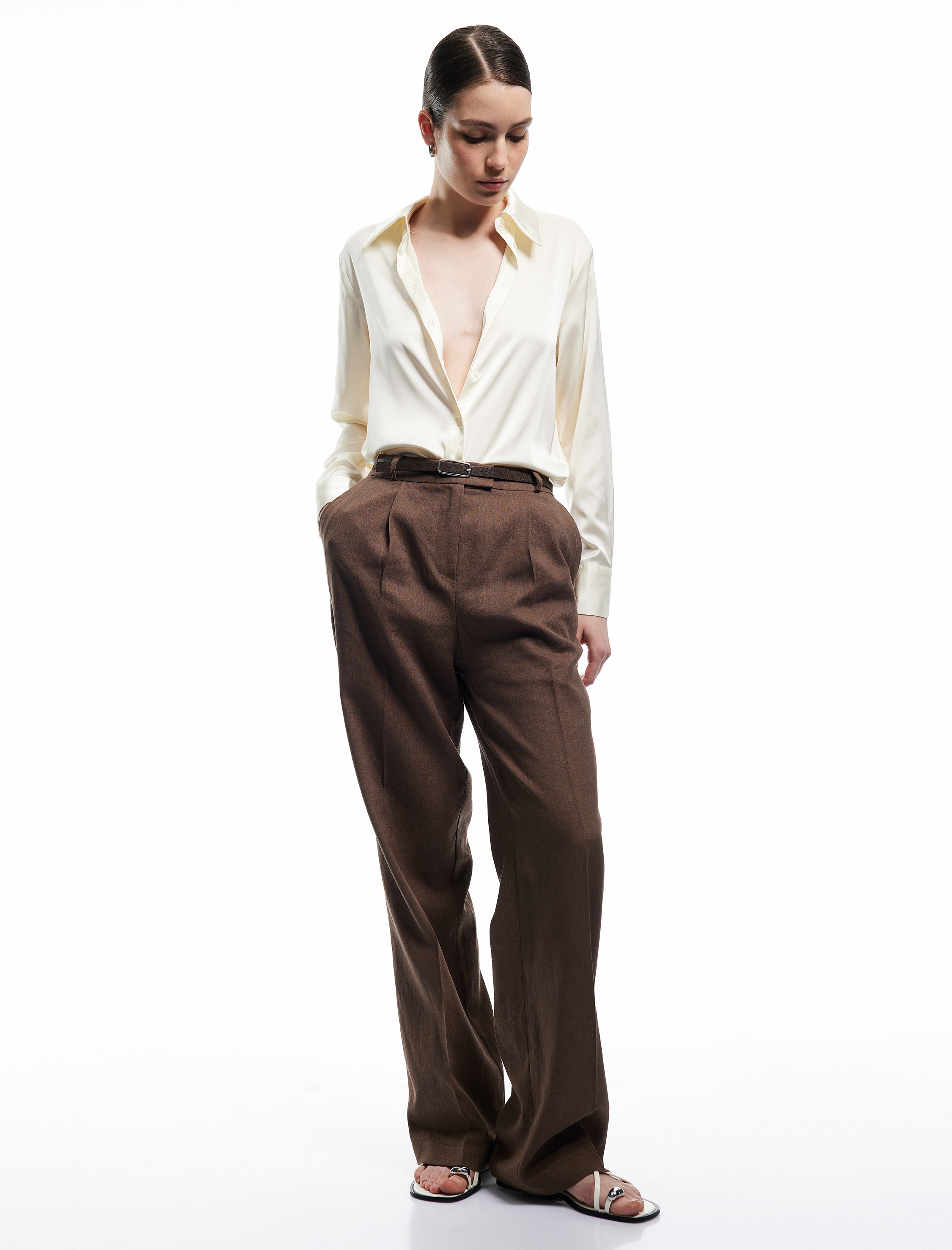   Düğmeli Uzun Kollu Klasik Yaka Saten Gömlek