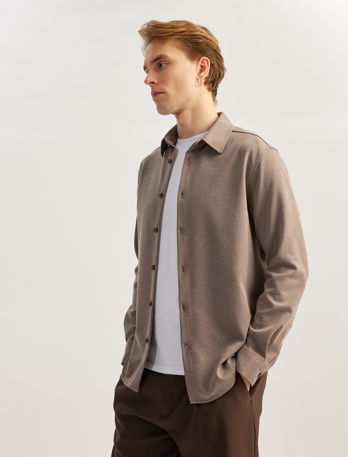  Pamuklu Düğmeli Regular Fit Pike Kumaş Uzun Kollu Gömlek