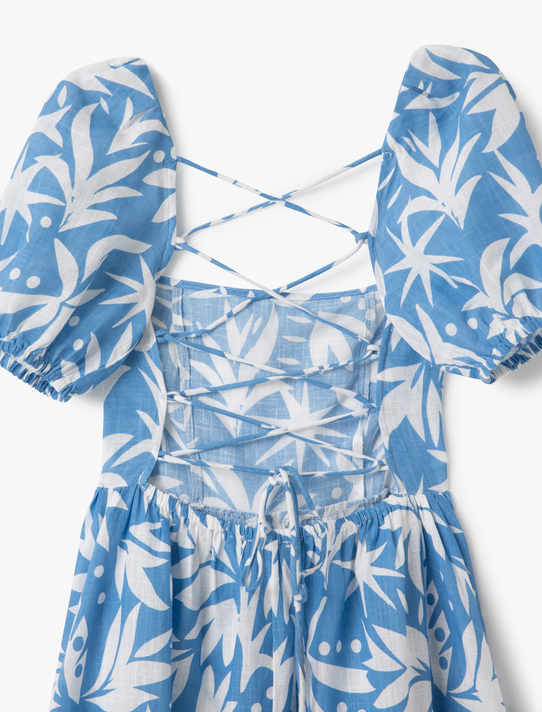   Pamuklu Kısa Balon Kollu Arkası Dekolte Detaylı Midi Boy Çiçekli Elbise