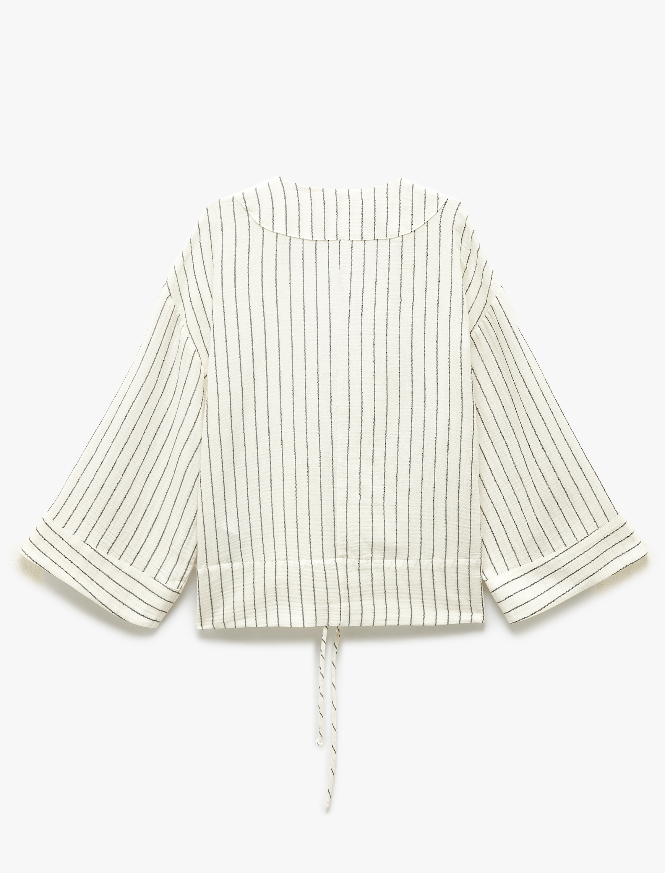   Pamuklu Bağlama Detaylı Uzun Geniş Kollu Kruvaze Kimono Ceket