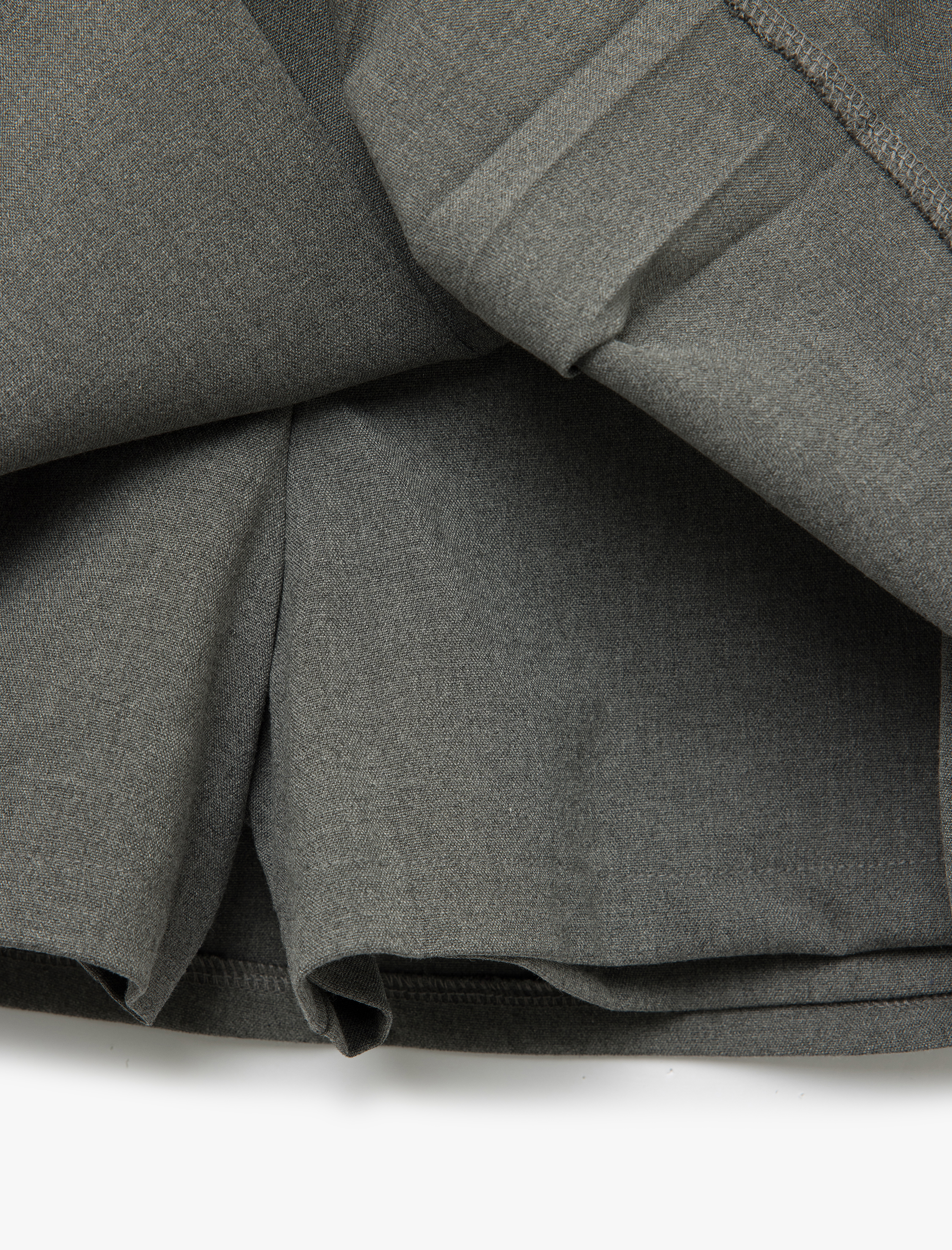   Kemerli Pileli Mini Şort Etek