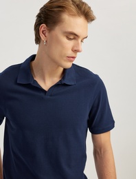 Pamuklu Pike Kumaş Kısa Kollu Regular Fit V Yaka Polo Tişört