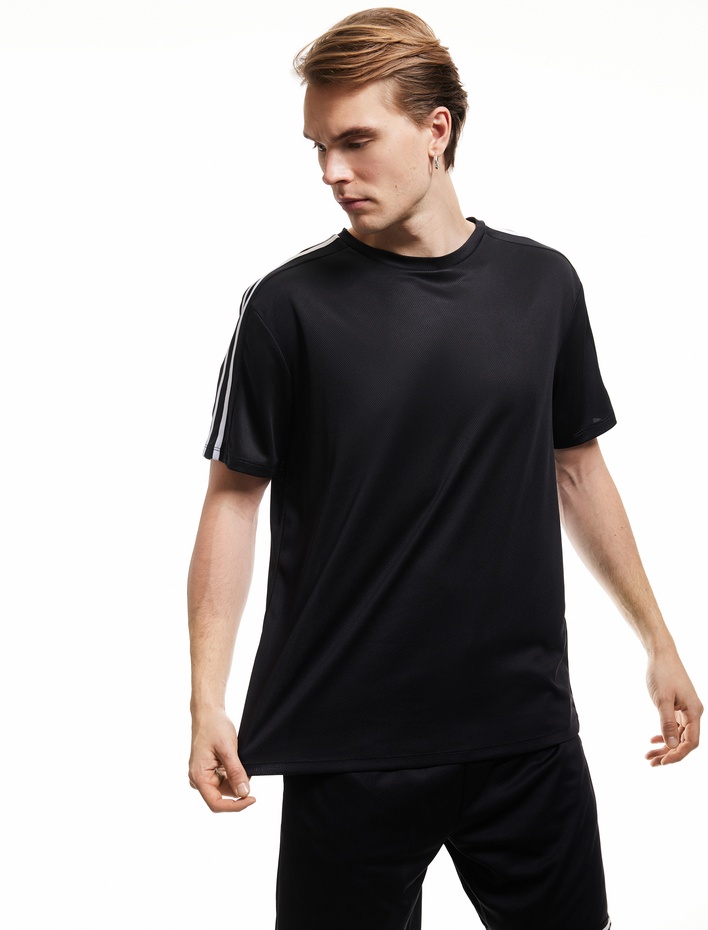  Bisiklet Yaka Kısa Kollu Biyeli Oversize Spor Tişört