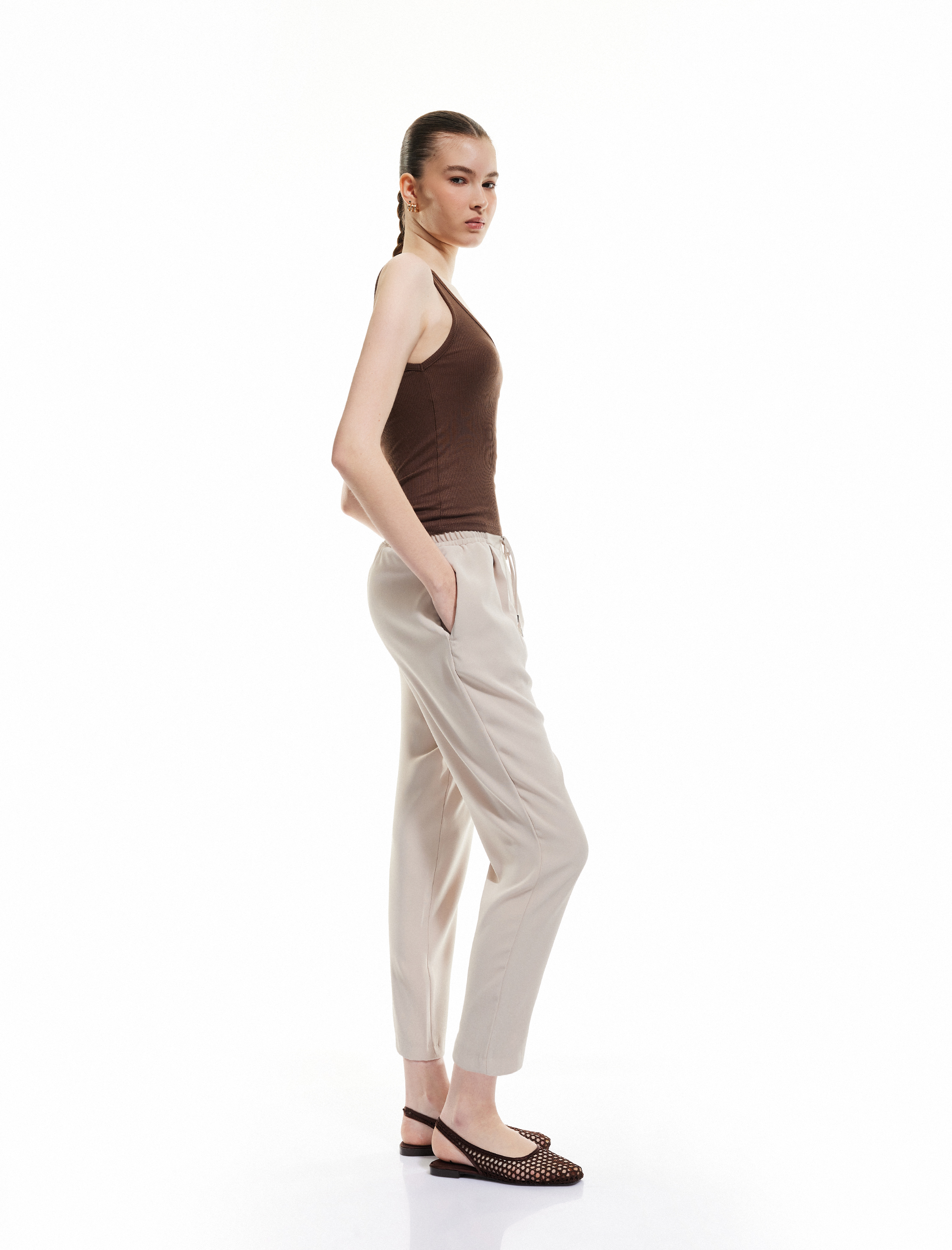   Cepli Pile Detaylı Havuç Kesim Krep Kumaş Pantolon