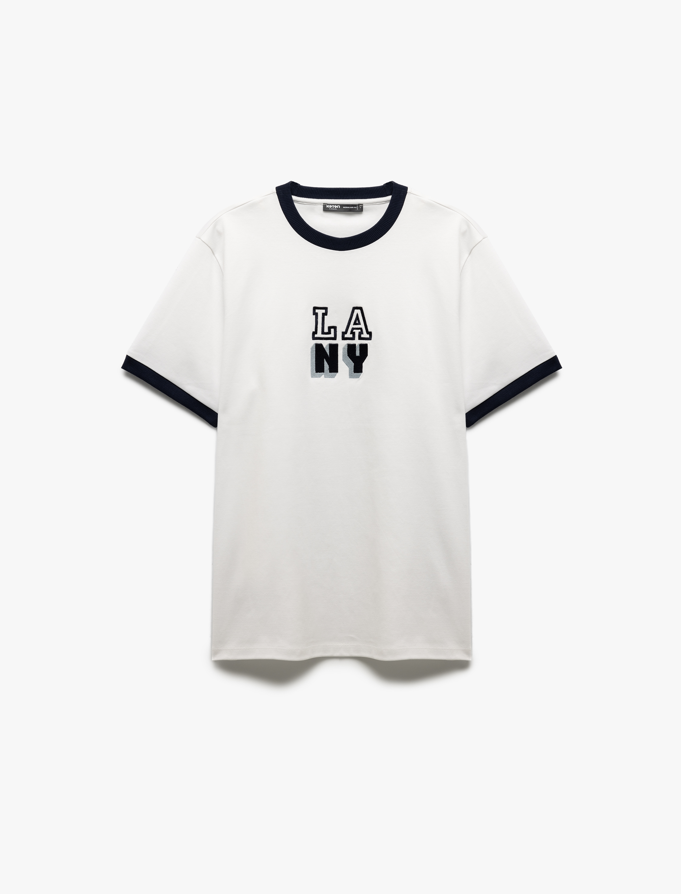   Pamuklu Kontrast Detaylı Regular Fit Tok Kumaş Kısa Kollu Bisiklet Yaka Baskılı Tişört