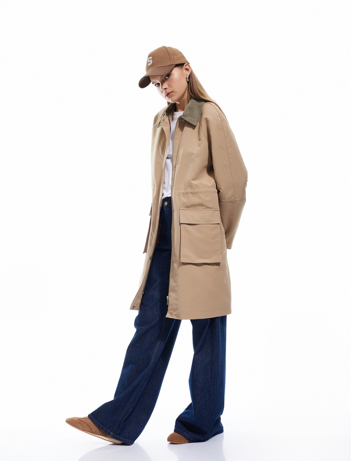  Fermuarlı Cepli Yaka Detaylı Uzun Trençkot