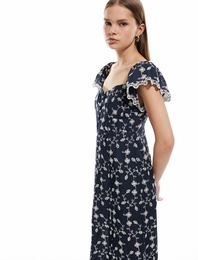 Çiçekli Kayık Yaka Omzu Açık Düğmeli Dantelli Uzun Elbise