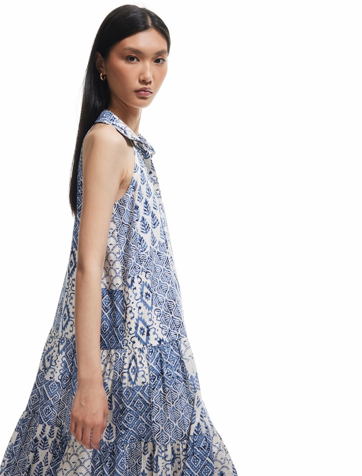  Astarlı Etnik Desenli Düğmeli Kolsuz Midi Gömlek Elbise