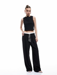 Bisiklet Yaka Kolsuz Dar Kesim Pamuklu Basic Crop Atlet