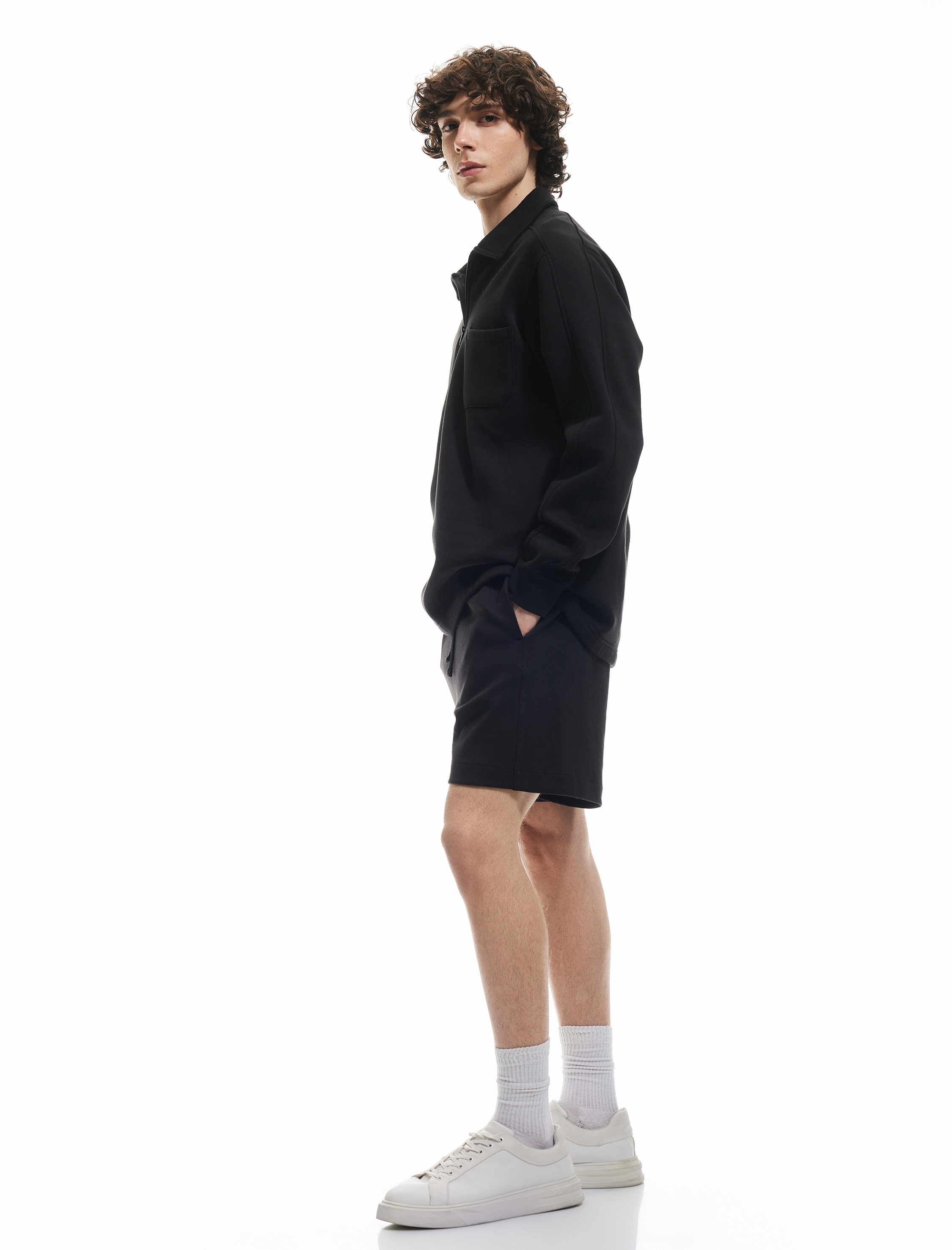   Dikiş Detaylı Cepli Pamuklu Beli Bağcıklı Kısa Şort