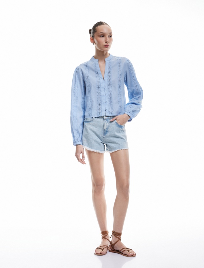  Brodeli Uzun Kollu Pamuklu Düğmeli Hakim Yaka Gömlek