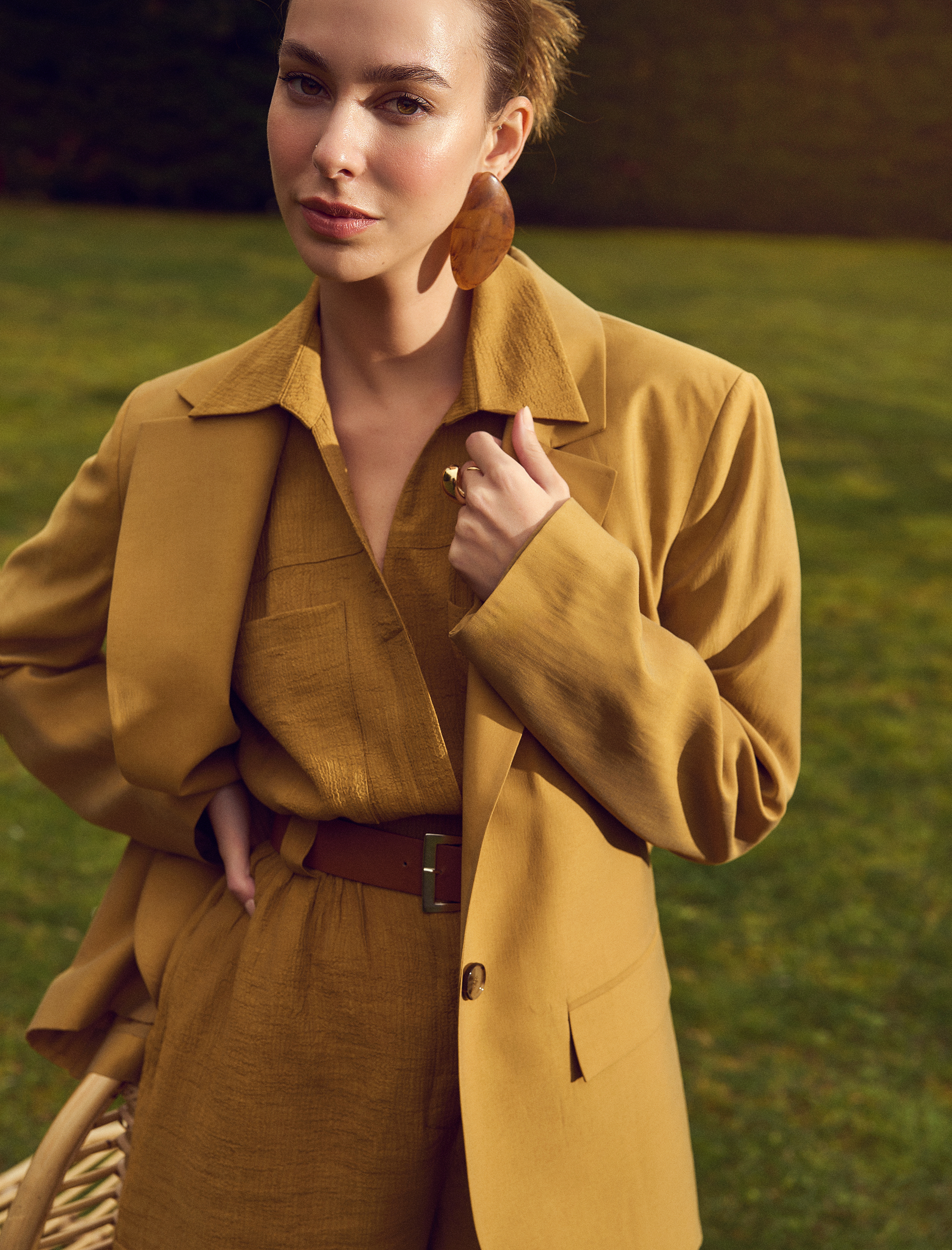   Uzun Kollu Kapaklı Cep Detaylı Kruvaze Blazer Ceket