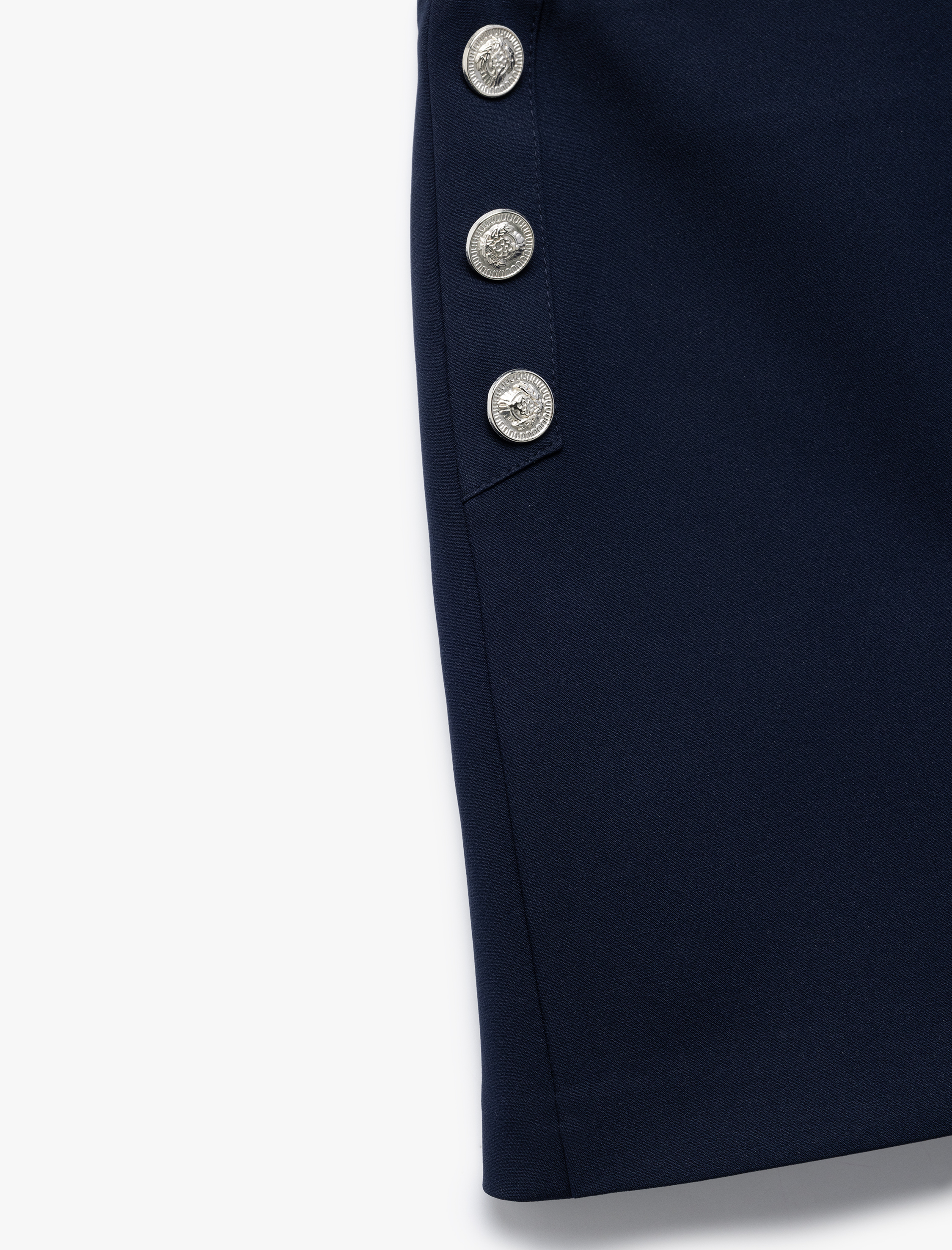   Koton X Sima Tarkan - Regular Fit Düğme Detaylı Mini Şort Etek