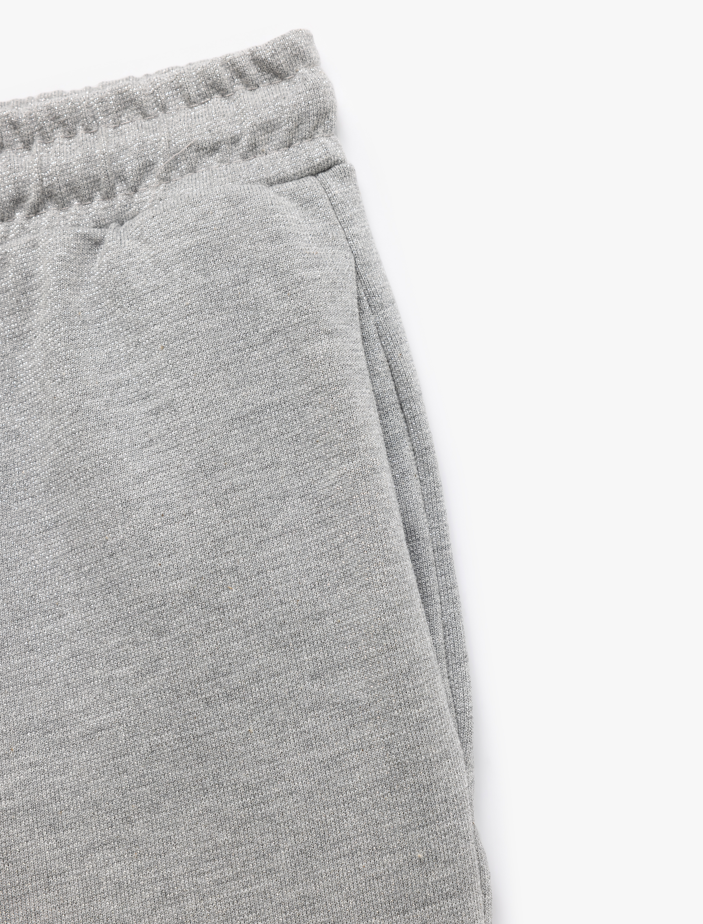   Beli Bağcıklı Nakışlı Dar Kesim Cepli Mini Şort