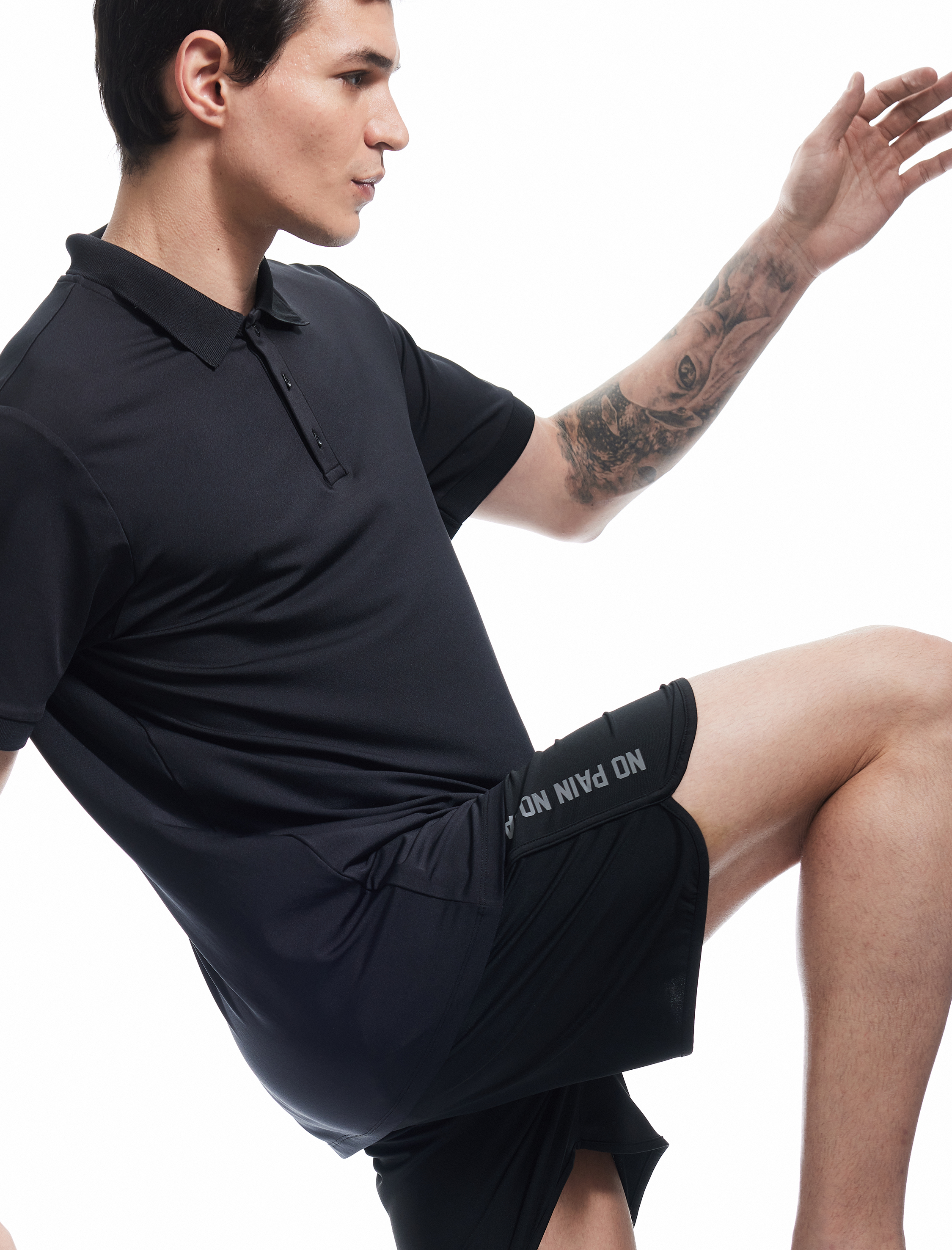   Baskılı Cep Detaylı Beli Bağcıklı Spor Şort