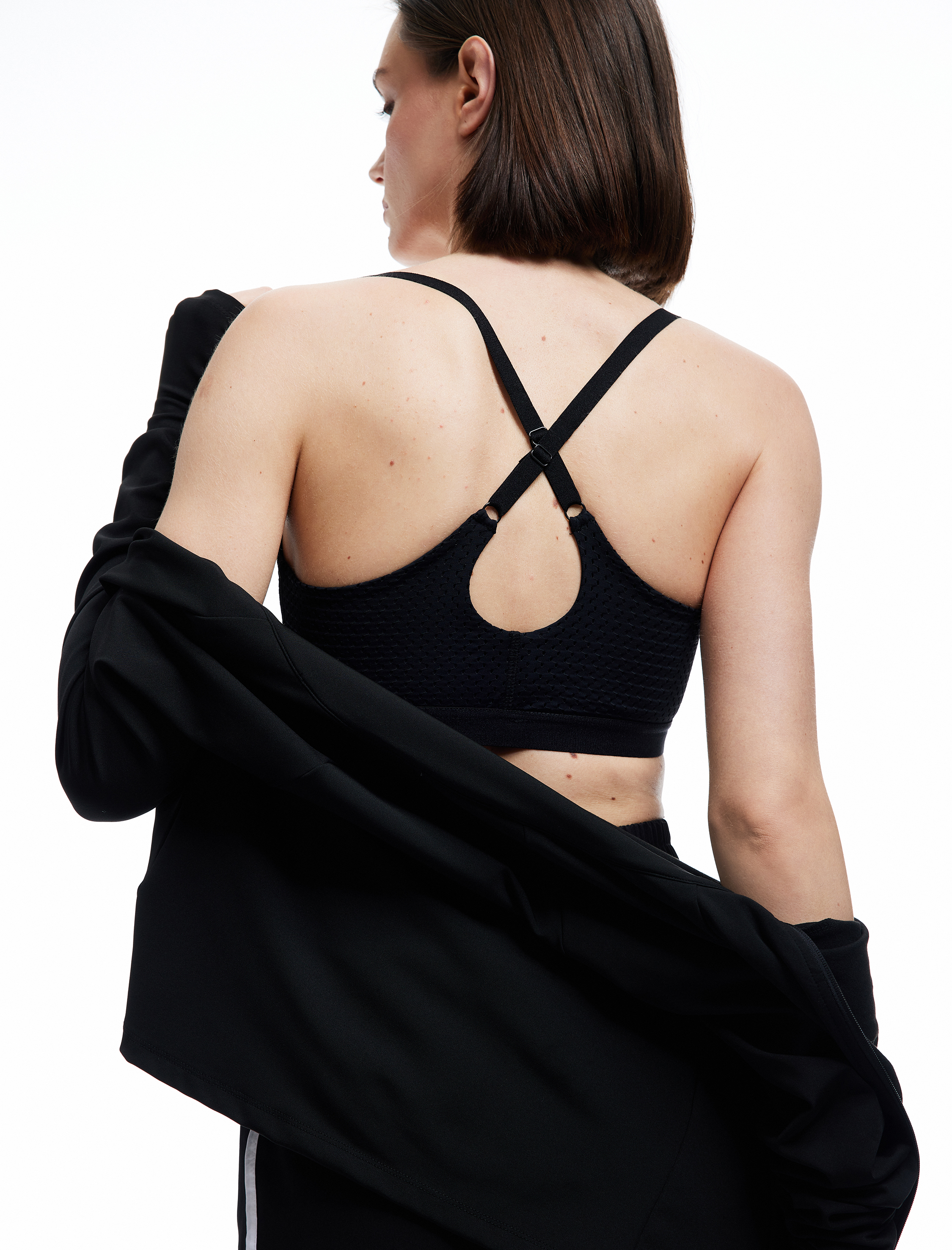   Çapraz Askılı File Detaylı U Yaka Sporcu Sütyeni