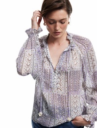 Etnik Desenli Uzun Kollu Bağlamalı V Yaka Fırfır Detaylı Şifon Bluz