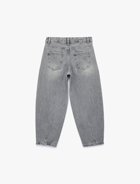 Pamuklu Yıpratılmış Detaylı Balon Form Denim Pantolon