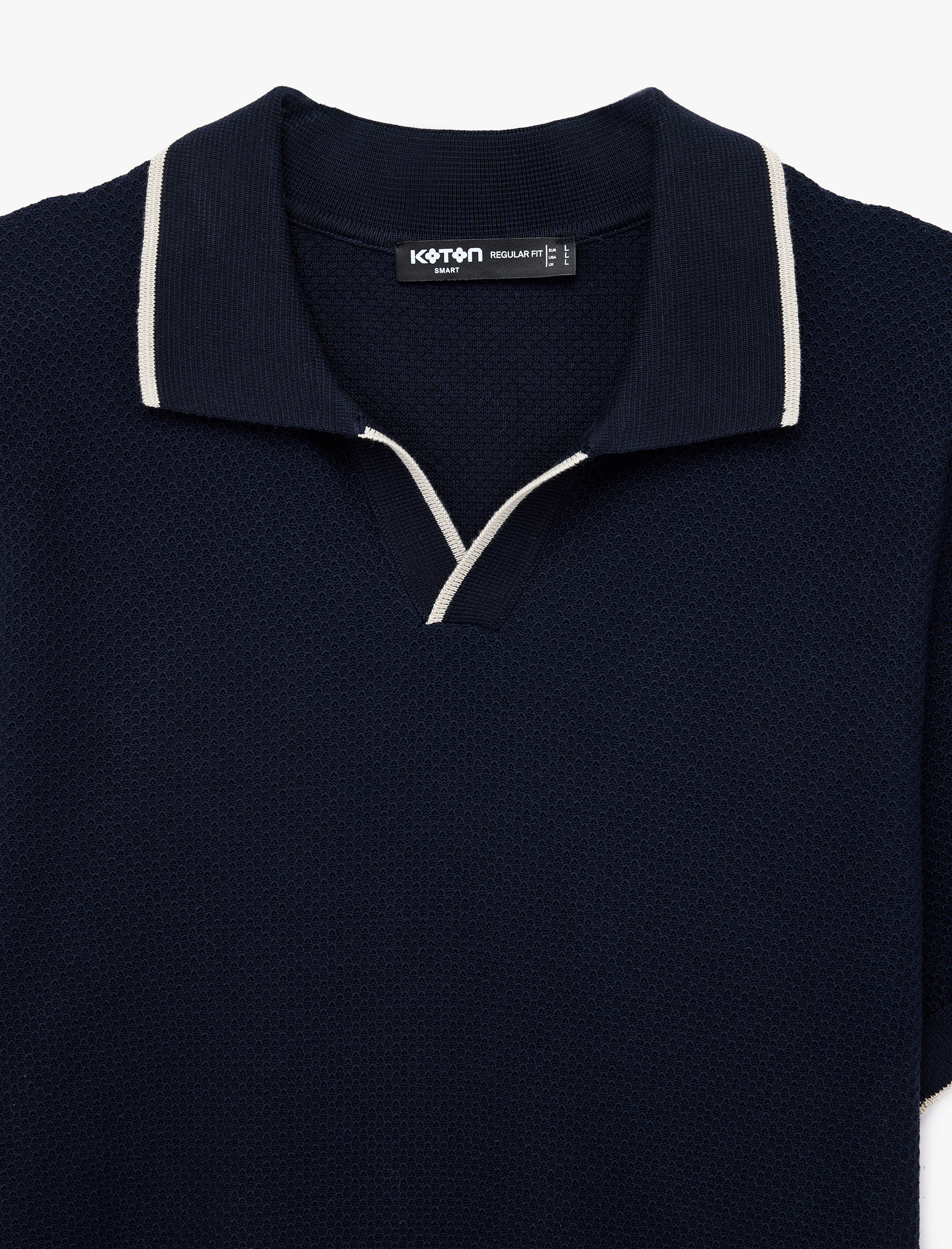   Regular Fit Pamuklu Çizgi Detaylı Polo Yaka Kısa Kollu Triko Tişört