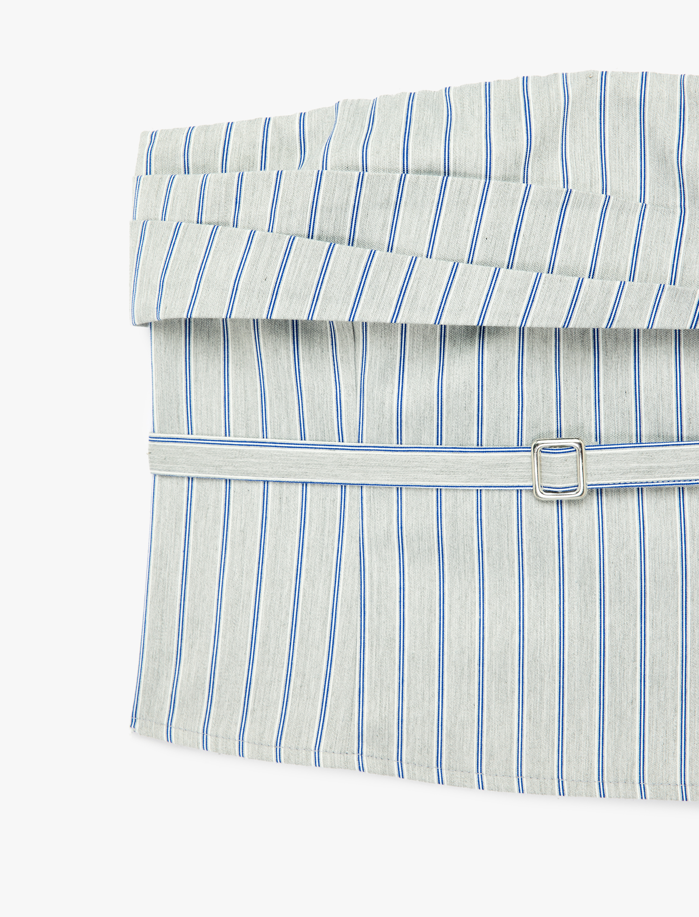   Kemer Detaylı Çizgili Straplez Crop Bluz