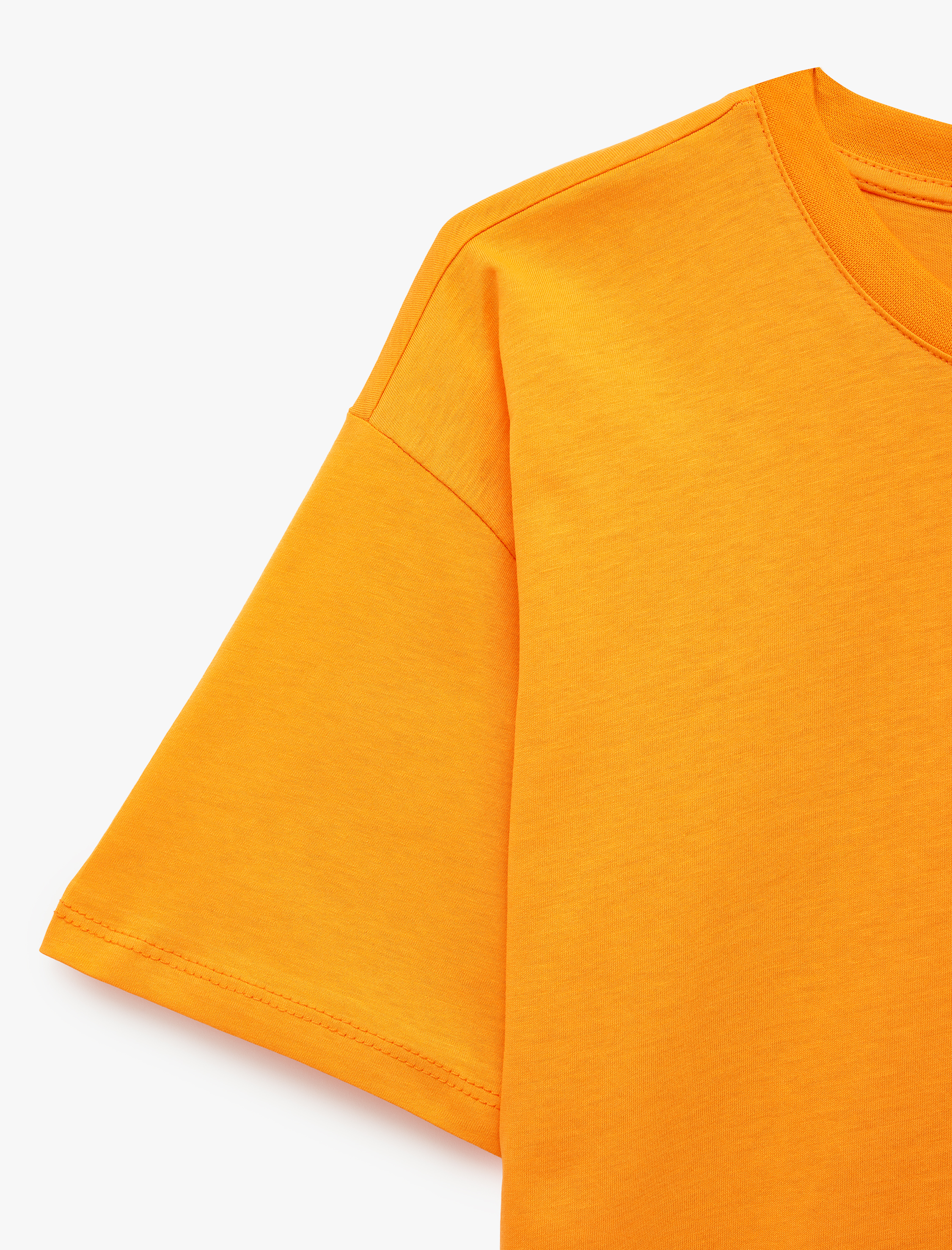   Rahat Kalıp Kısa Kollu Bisiklet Yaka Pamuklu Basic Tişört