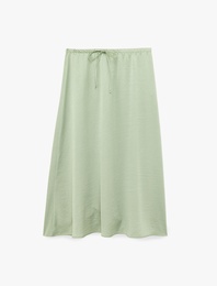 Beli Bağlamalı Dokulu Saten Midi Etek