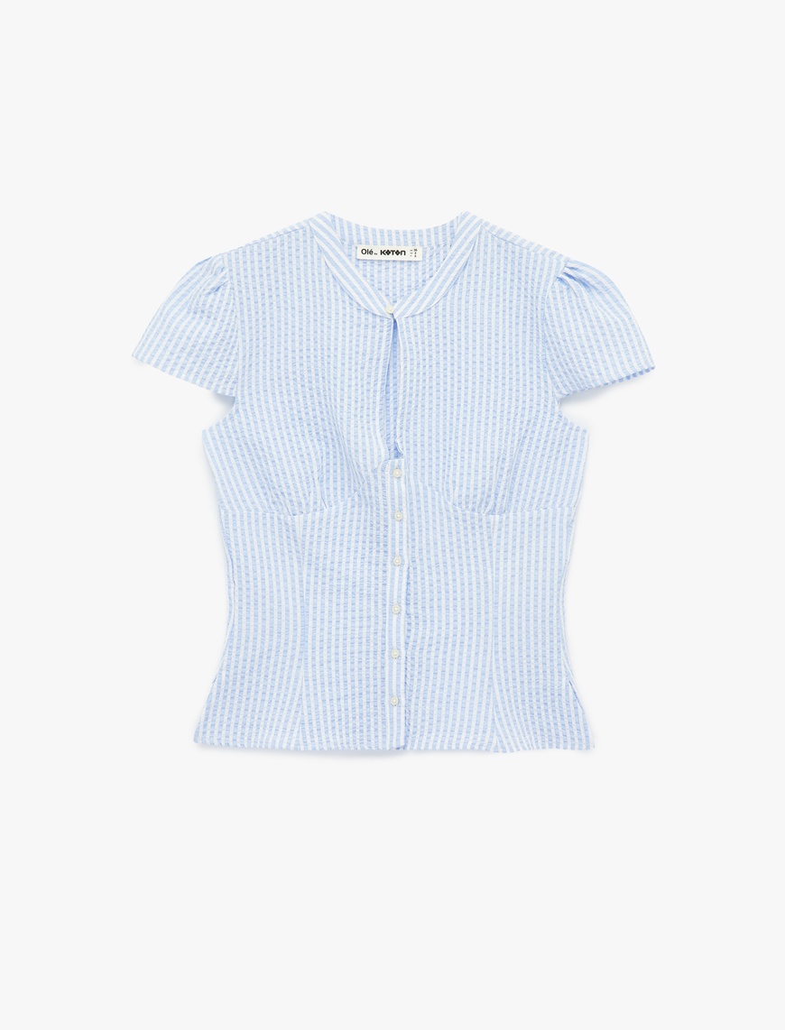Koton Kadın Gofre Kumaş Slim Fit Düğmeli Kısa Kollu Pencere Detaylı Hakim Yaka Gömlek