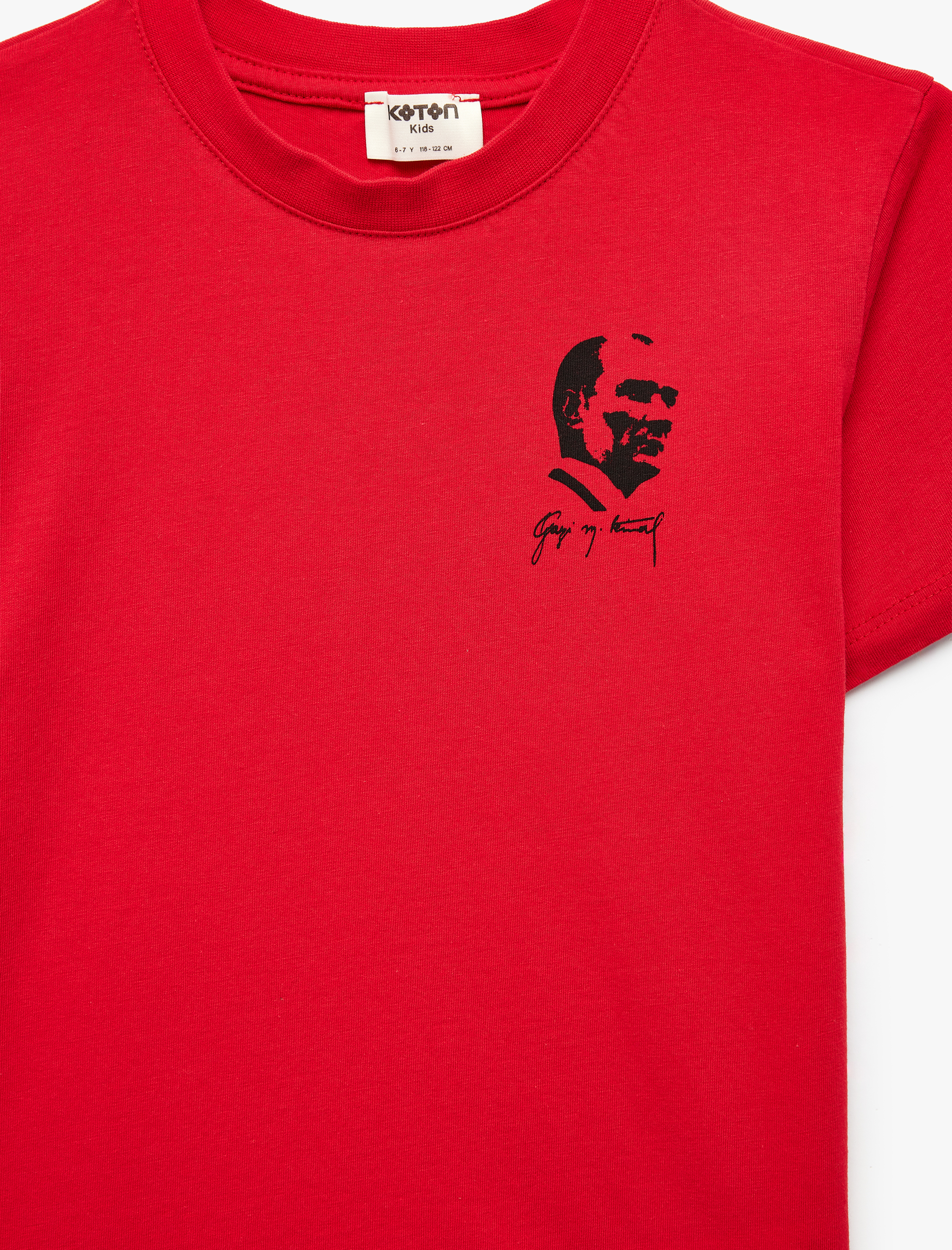  Erkek Çocuk Atatürk Baskılı Kısa Kollu Bisiklet Yaka Pamuklu Tişört