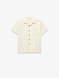 Pamuklu Cepli Devrik Yaka Çizgili Kısa Kollu Gömlek