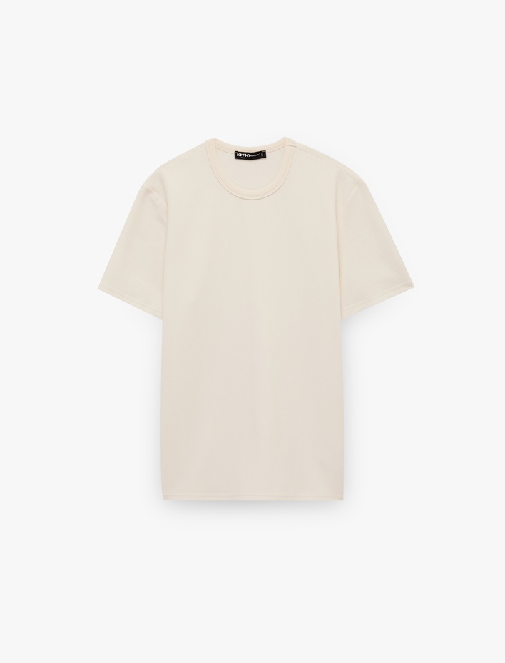  Pamuklu Regular Fit Kısa Kollu Bisiklet Yaka Basic Tişört