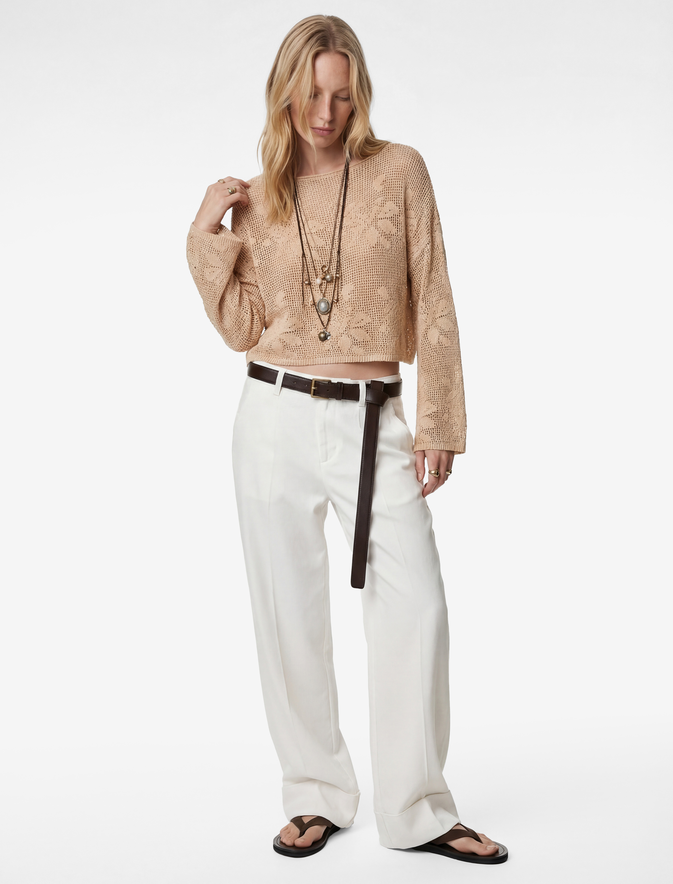   Geniş Uzun Kollu Kayık Yaka Kroşe Ajurlu Kazak