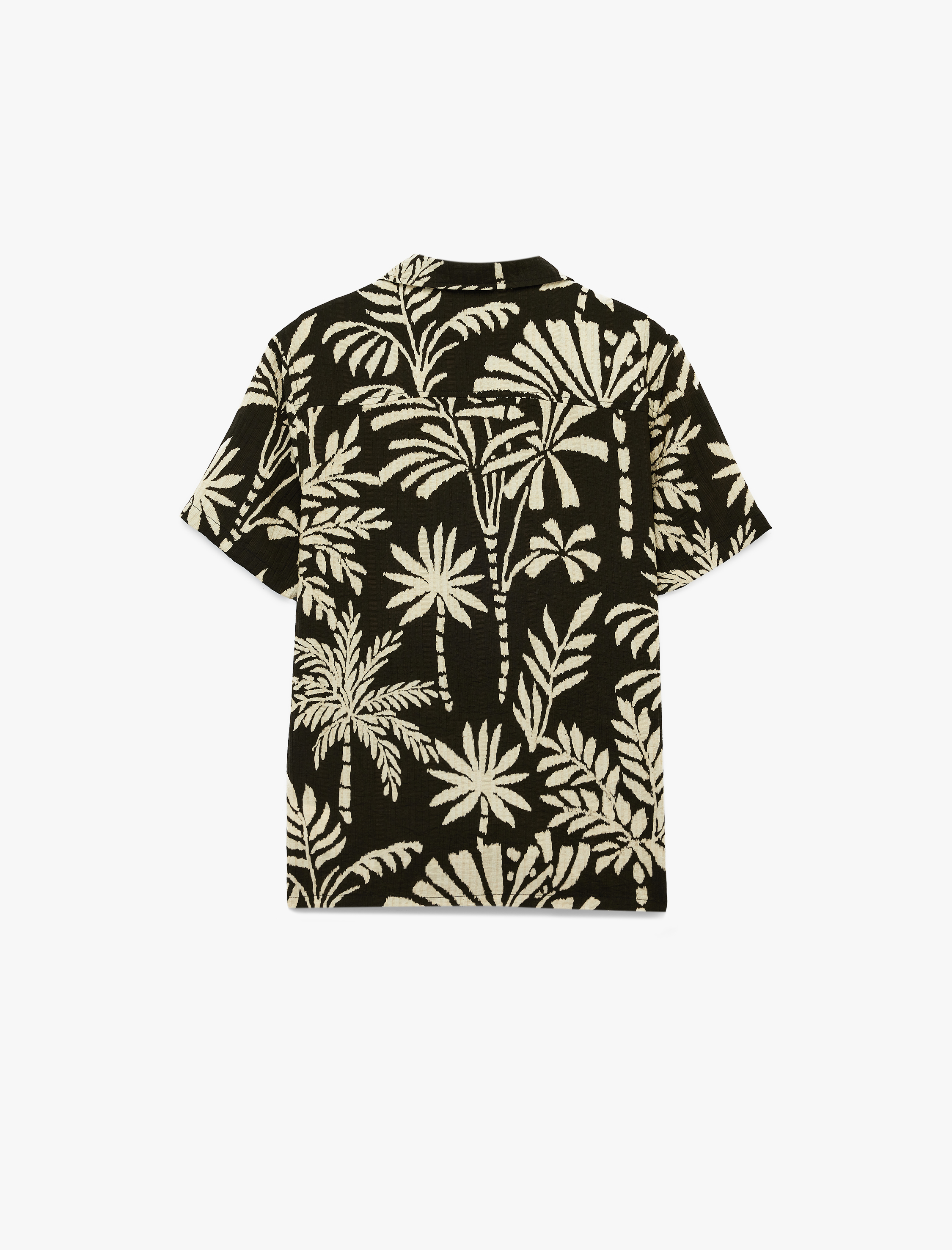 Regular Fit Kısa Kollu Viskon Devrik Yaka Palmiye Desenli Gömlek - Görsel 4
