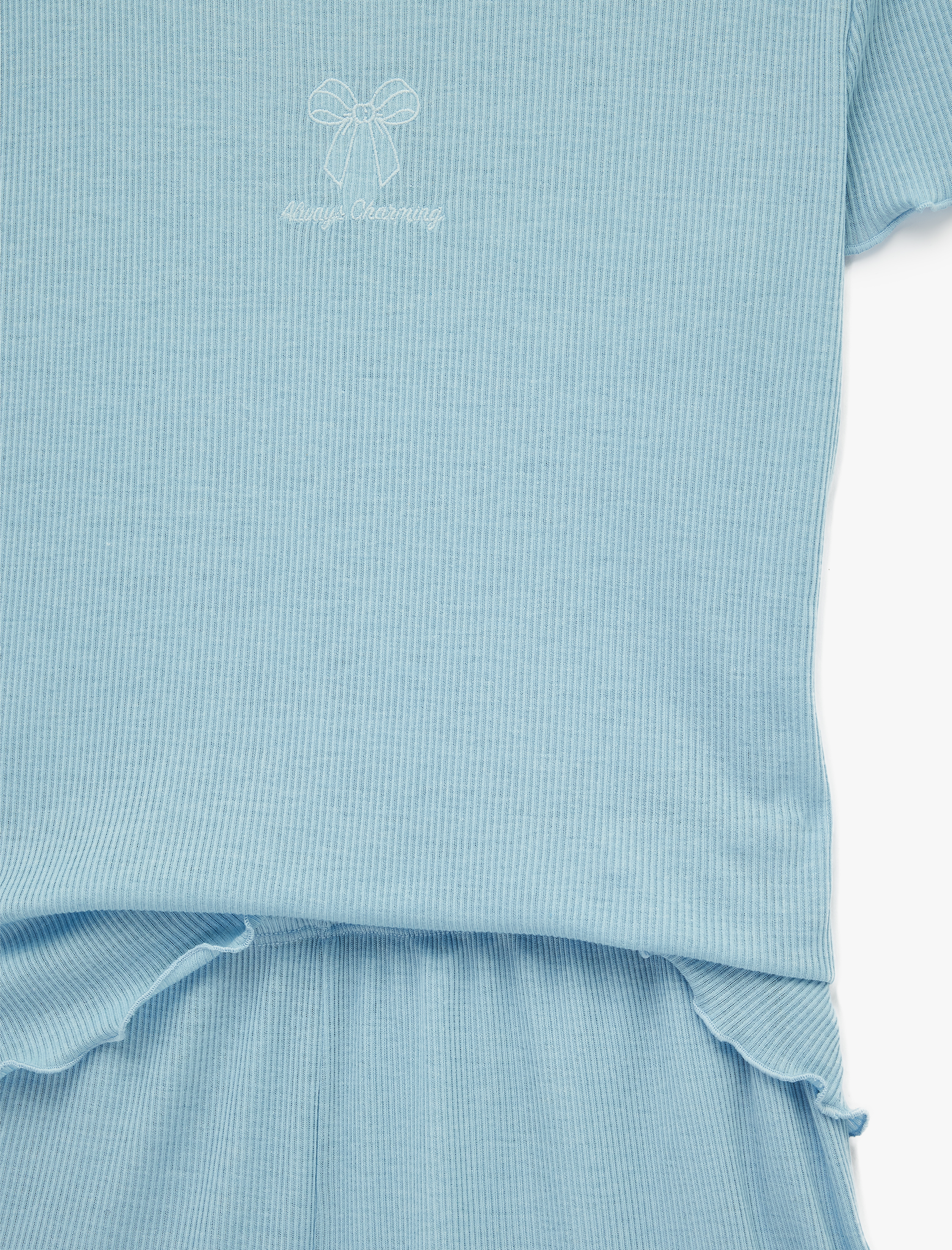   Kaşkorse Fiyonk İşleme Detaylı Şortlu Pijama Takımı