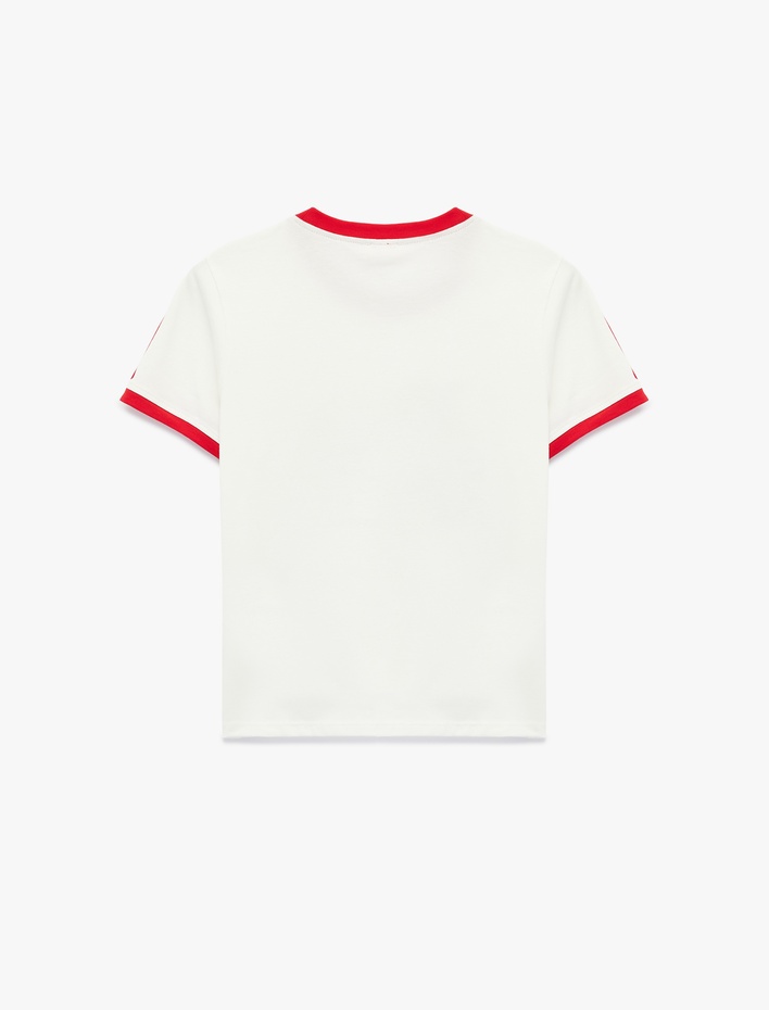  Biyeli Slim Fit Kısa Kollu Bisiklet Yaka Hibiskus Baskılı Crop Tişört