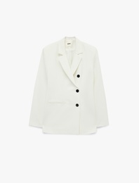 Düğmeli Cep Detaylı Uzun Kollu Kruvaze Yaka Blazer Ceket