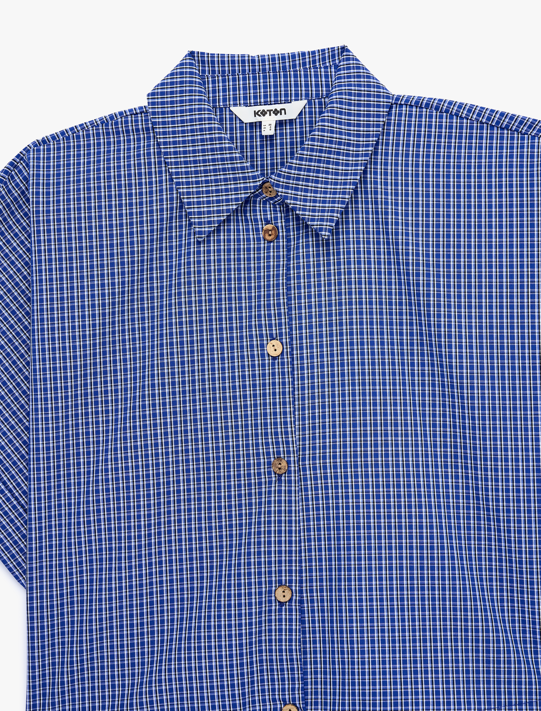   Pamuklu Düğmeli Beli Bağlama Detaylı Kısa Kollu Oversize Kareli Crop Gömlek