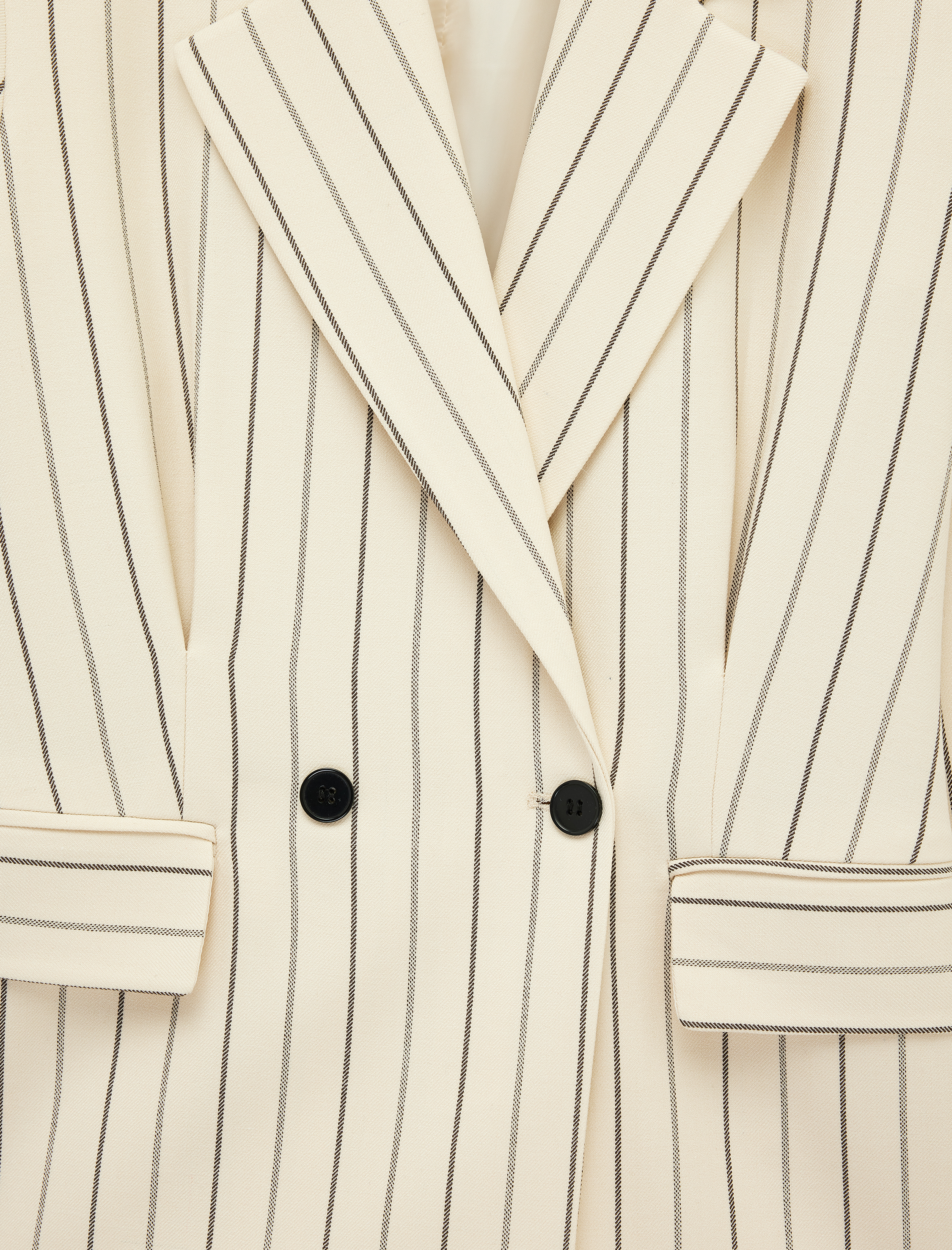   Uzun Kollu Cep Detaylı Düğmeli Çizgili Kruvaze Yaka Blazer Ceket