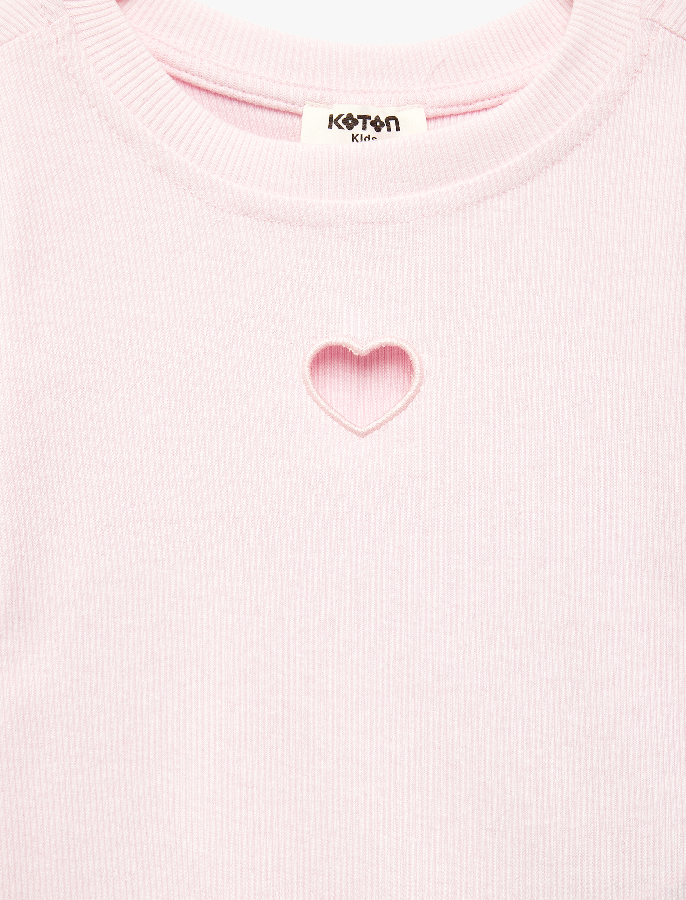  Kız Çocuk Pamuklu Kısa Kollu Kalp Pencere Detaylı Crop Tişört